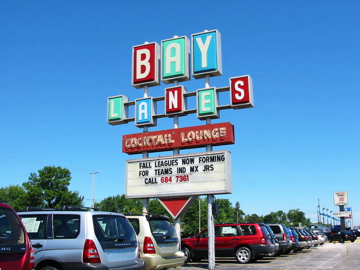 Bay Lanes